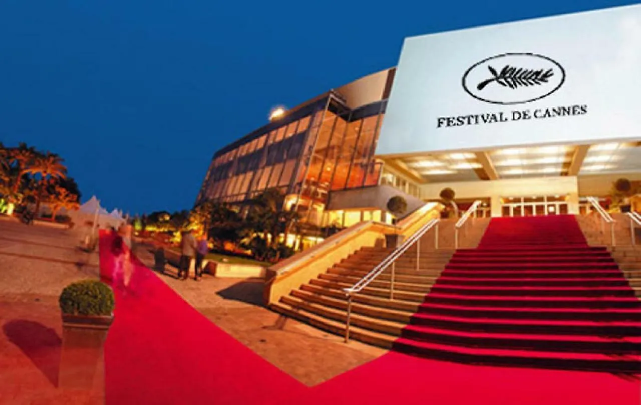 Cannes 0*,